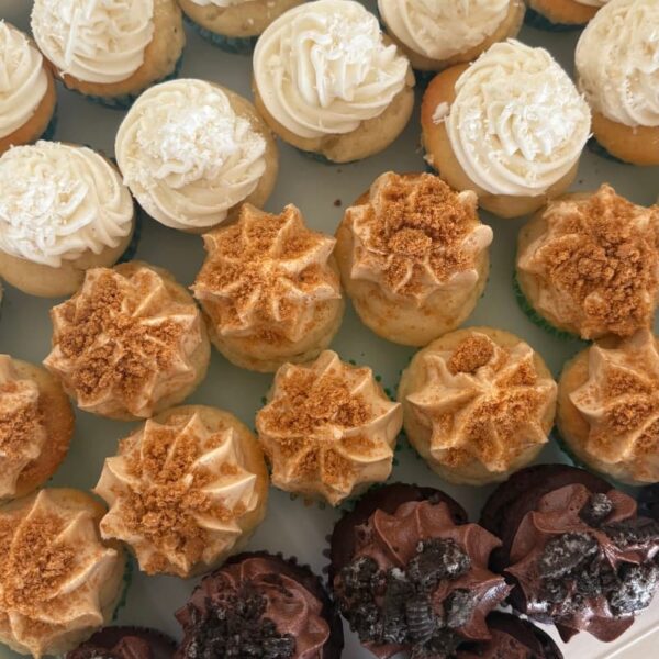 Vegan mini cupcake box for birthdays in Melbourne.